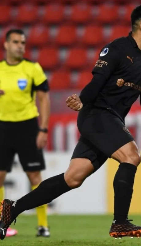 CA275FAE-7DF2-440D-A09F-63B7481B80F5