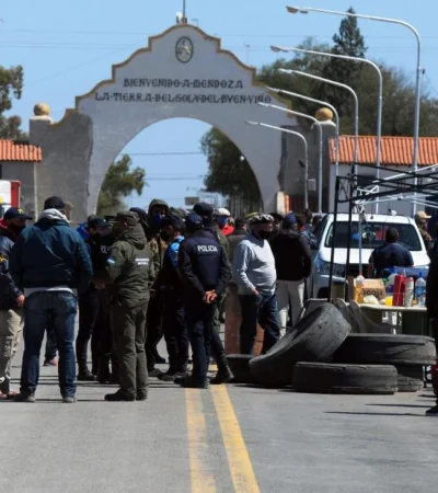 mendoza-unos-de-600-cami_703238