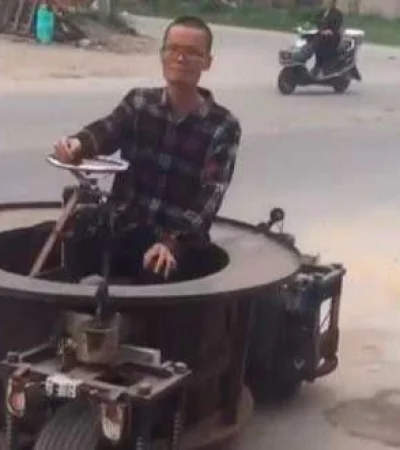 chino-auto-de-tres-ruedas