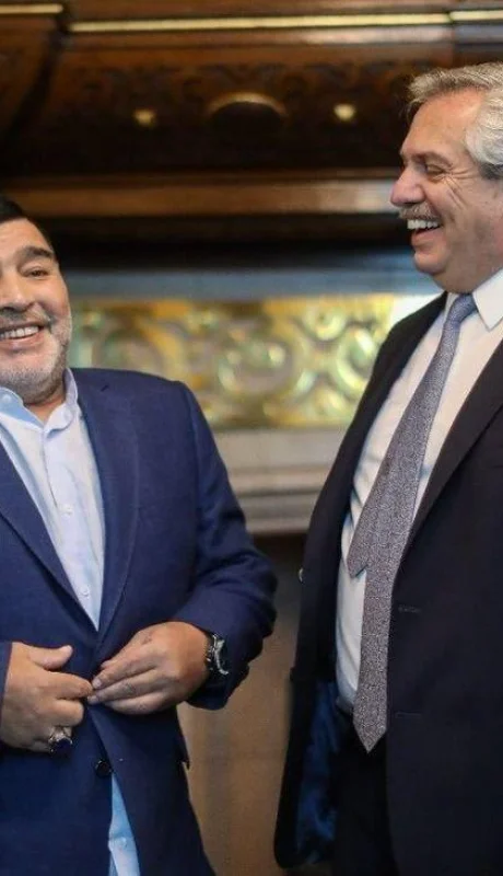 diego-maradona-alberto-fernández