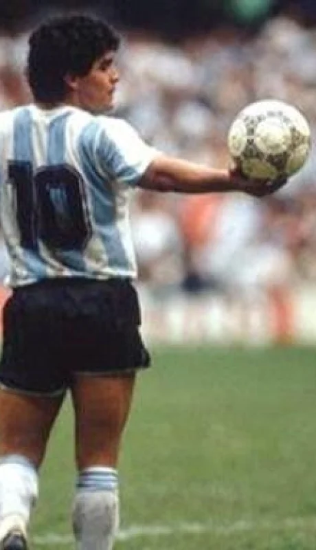 Maradona_Espalda_Argentina
