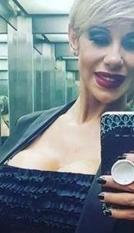 Mónica-Farro-Instagram