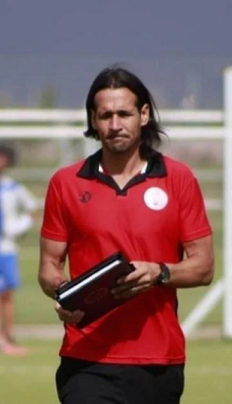 martin-astudillo-dt-hlh_630_1140