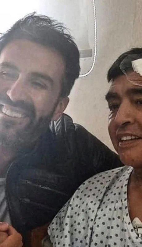 01-12-2020_buenos_aires_diego_maradona_junto