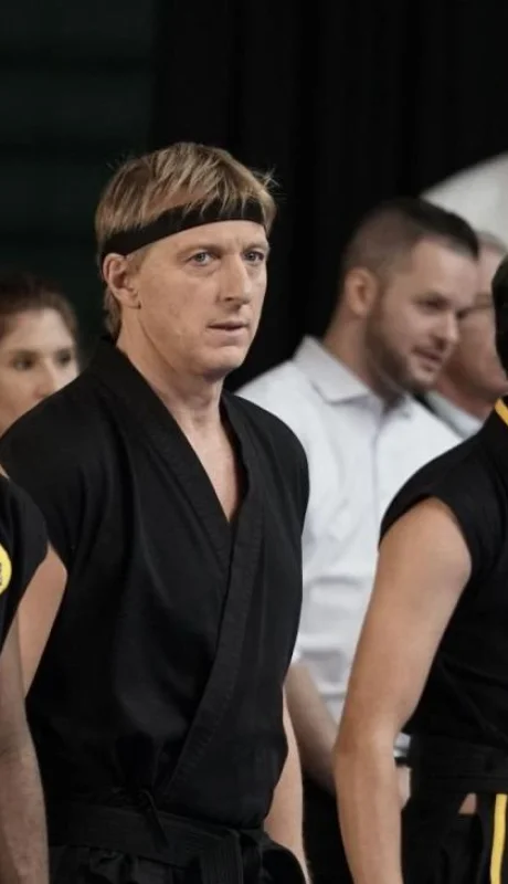 cobra-kai-william-zabka-1599339078