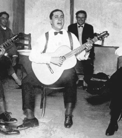 José-Ricardo-(Izq)-Carlos-Gardel-(centro)-y-José-Razzano-(der)