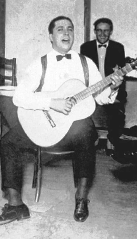 José-Ricardo-(Izq)-Carlos-Gardel-(centro)-y-José-Razzano-(der)