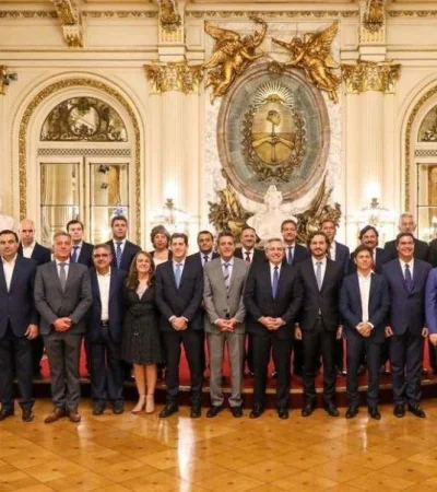 Rodolfo-Suarez-Casa-Rosada