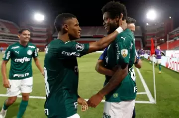 La presidenta del Palmeiras sugirió que Brasil debería salirse de la Conmebol y sumarse a la Concacaf