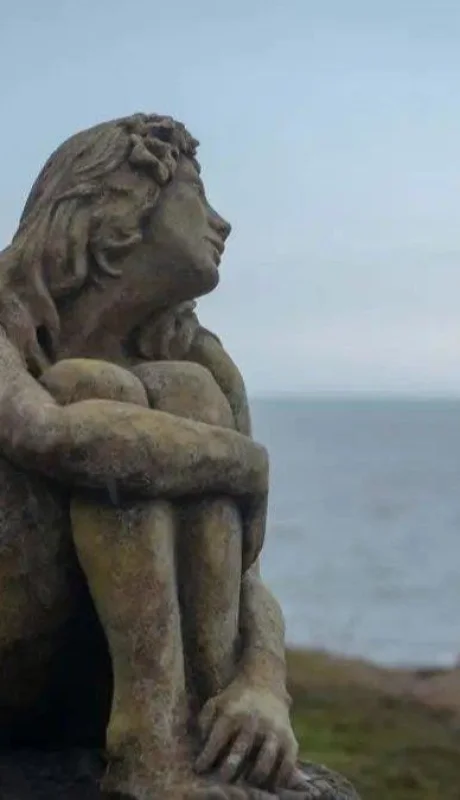 Misteriosa-escultura