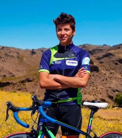 abril-garzon-ciclista-neuquen