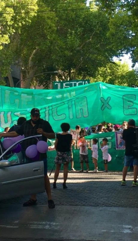 3A3FA03D-E86D-4024-9027-F28053E49783