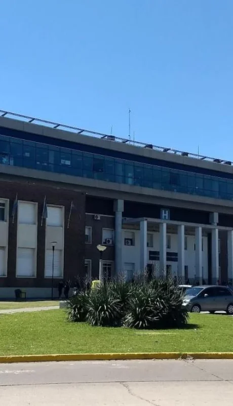 Hospital_Posadas_(2019)