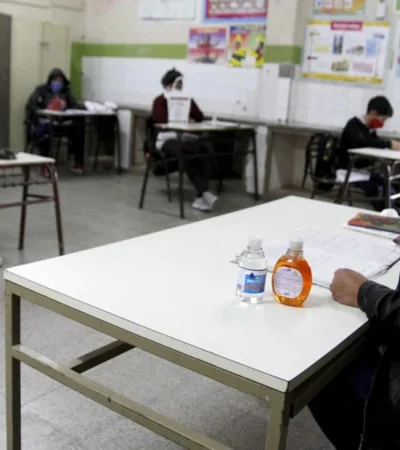 docente-clase-presencial