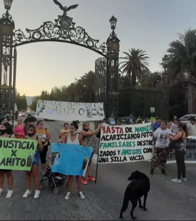 7A8CF513-65E8-44A6-815A-A1F82ECCDF39