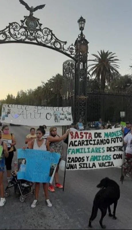 7A8CF513-65E8-44A6-815A-A1F82ECCDF39