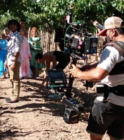 60089f0d37283_836_623!