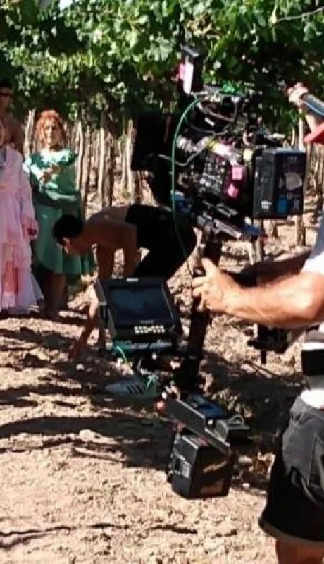 60089f0d37283_836_623!