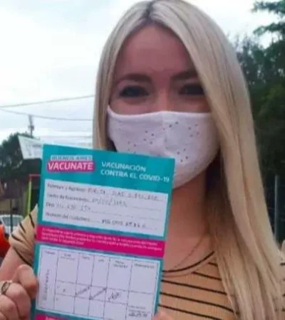 fotos-video-joven-ferraresi-becaria-instagram