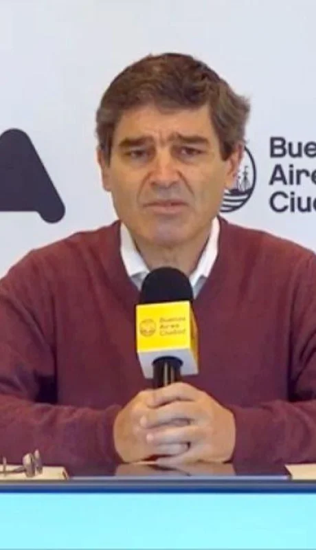 quiros-dosis-hoy-argentina-vacunas-casos