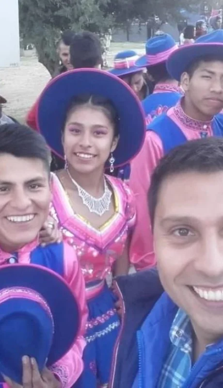 Eber_Pe?rez_Plaza-bolivianos