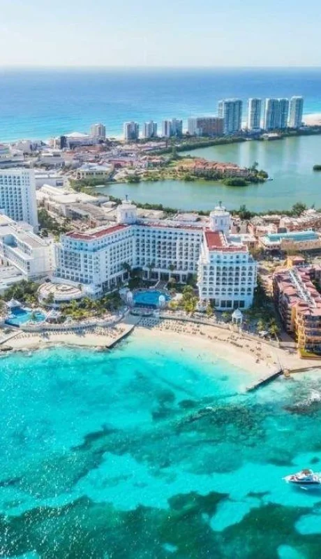 estudiantes-egresados-en-cancun-contagios