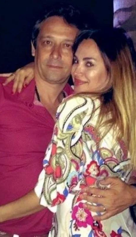 Belen-Francese-embarazada-