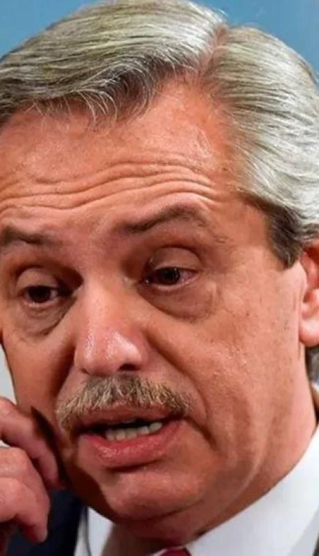 Alberto-Fernández-sin-barbijo