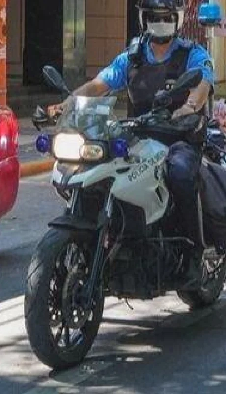 policia-mendoza-coronavirus