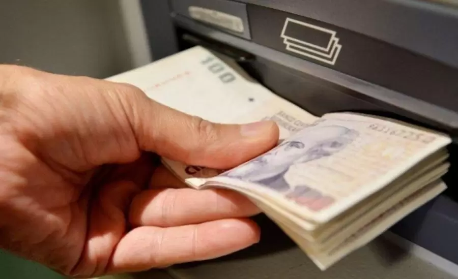 como-hacer-extracciones-de-efectivo___H1jaWRYIG_1256x620__1