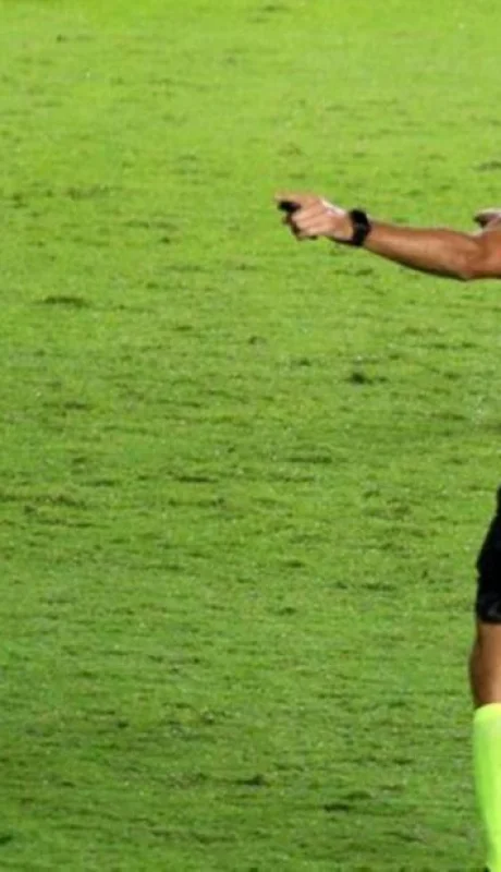 Mauro-Vigliano-Racing-vs-Independiente