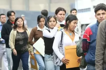 Trabajo joven en Argentina: el porcentaje que usa la IA y la adicción a las apuestas online