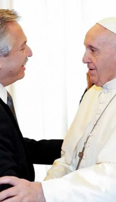 fernandez-papa-encuentro-regalos-temas-hablaron