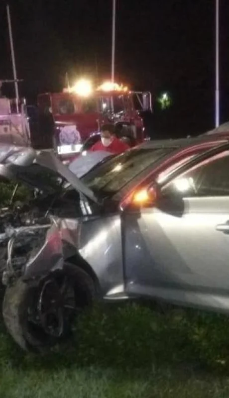 auto-choque-video-tifre-accidente-jóvenes