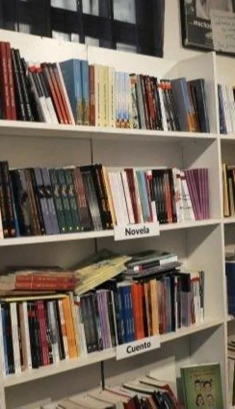 Librería-Pública-1