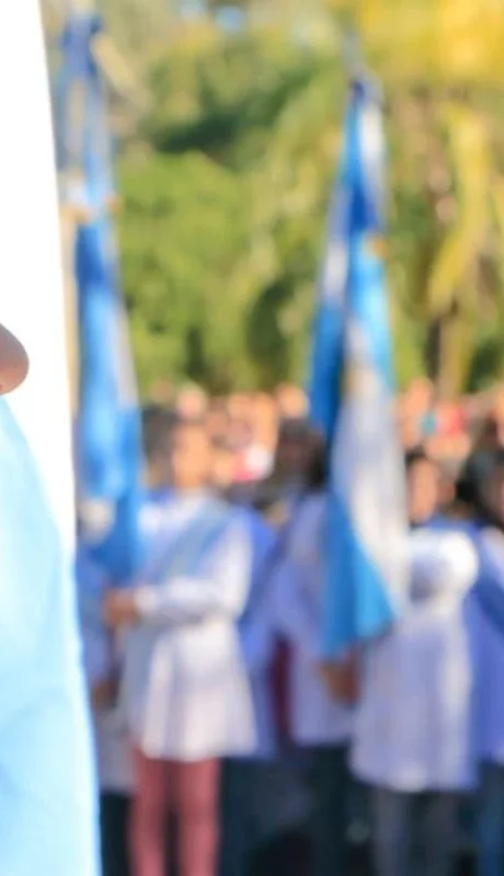 Escuelas-Bandera-Amor-Argentina-Alumnos-Bandera