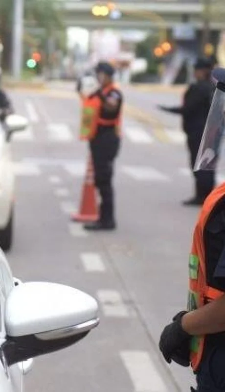 polici?a-mendoza-control