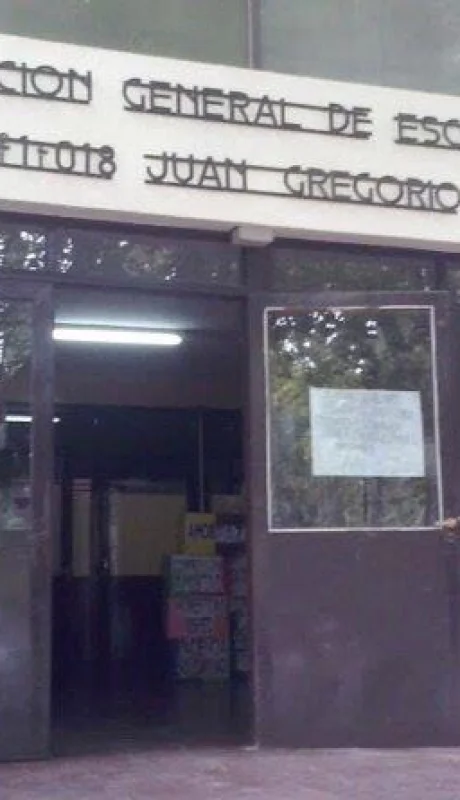 7F47CA92-1B74-4AE5-899B-A8AE950A67F0