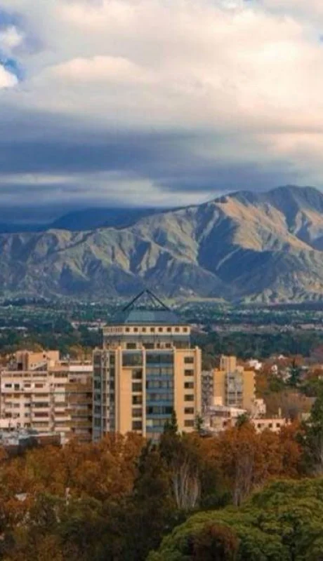 Ciudad-de-Mendoza-en-oton?o