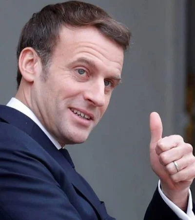 macron-cachetada-video