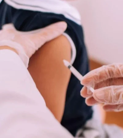 vacunas_moderna_niños