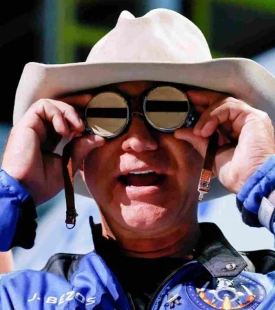 jeff-bezos-blue-origin