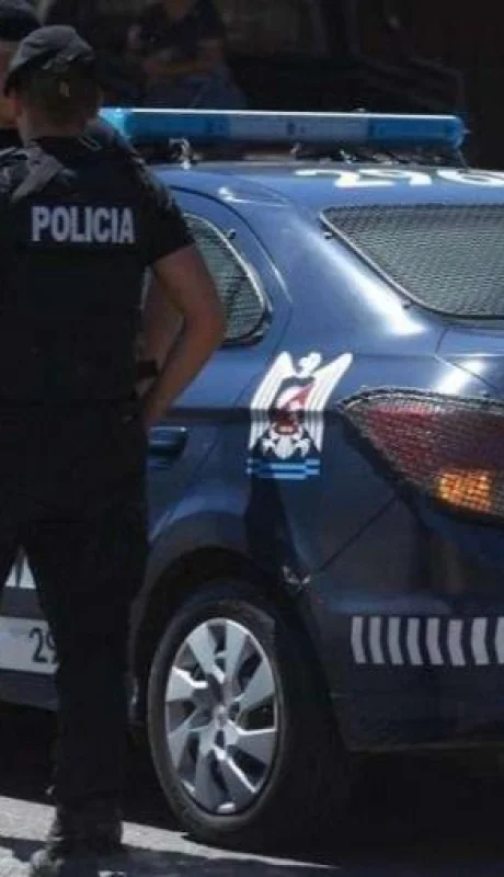 5eaee41e5092a_905_510!