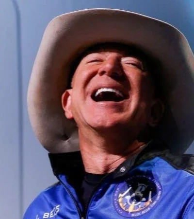 jeff-bezos-a-la-luna