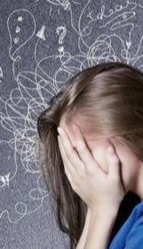 Ansiedad-y-depresión-en-adolescentes-500x281