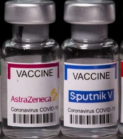 Vacunas--combinación