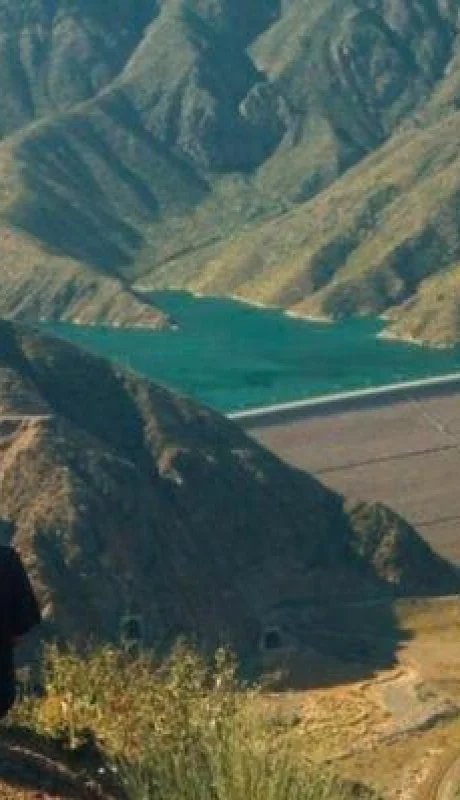 Lugares-de-Mendoza-Dique-Potrerillos-750x400