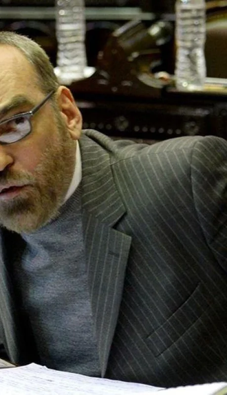 6109825d59bf5b7c322c70a9