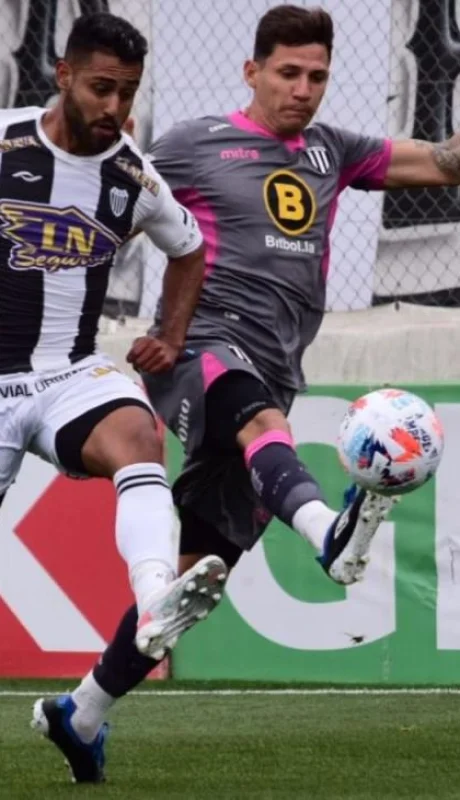 Gimnasia--estudiantes