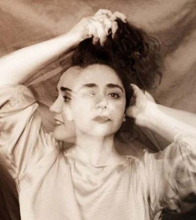 PAULA-NEDER_2_centrada